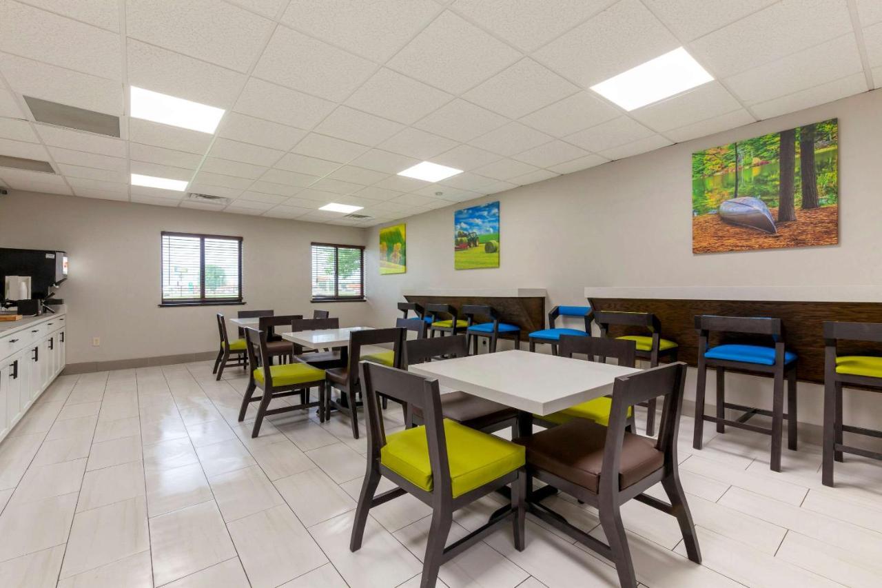Clarion Pointe Otel Tomah Dış mekan fotoğraf